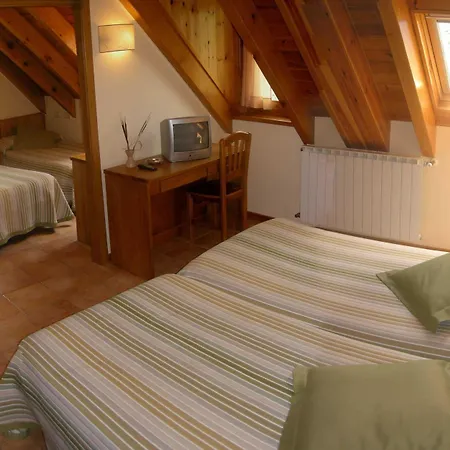 Seixes Y Guest house 2*